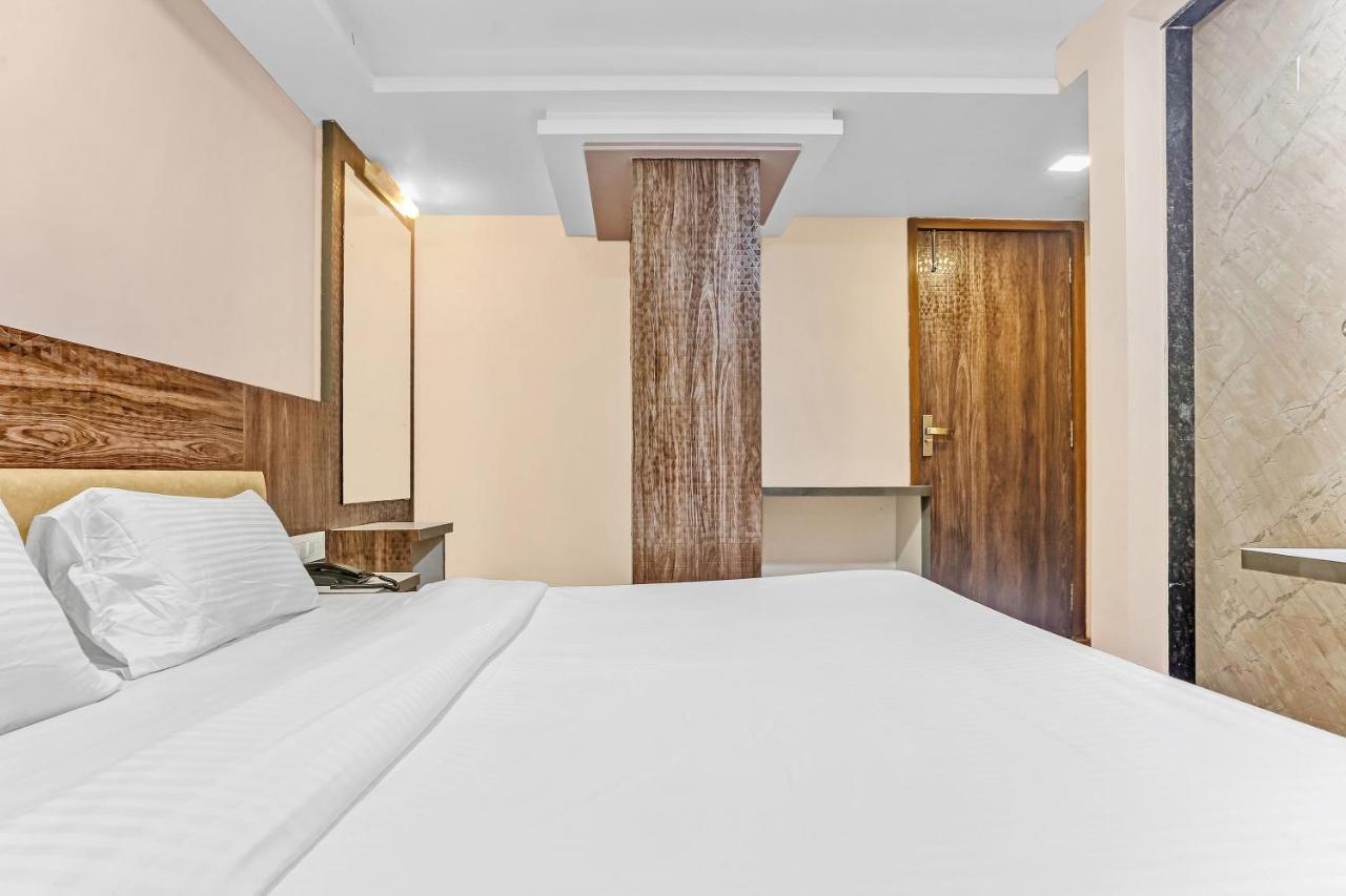 Oyo Flagship 83396 Hotel Vinyasa Residency Mumbai Exterior photo